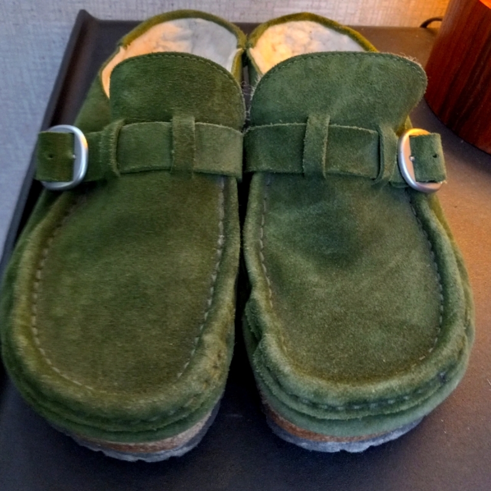 Birkenstock Women's Buckley Shearling Clog 